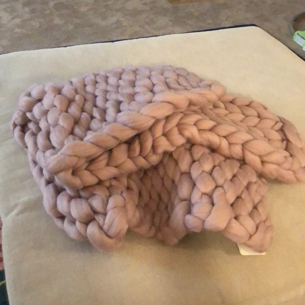 100% cotton chunky knit blanket